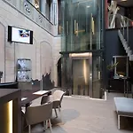 Hotel Catalonia Catedral 4*