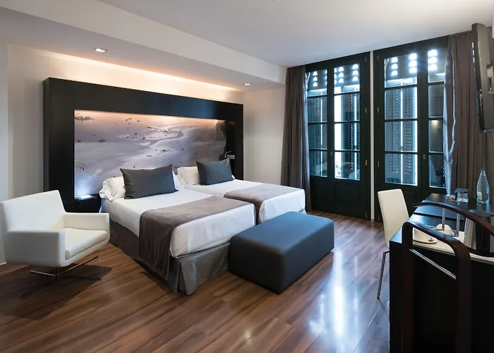 Catalonia Catedral Hotel 4*