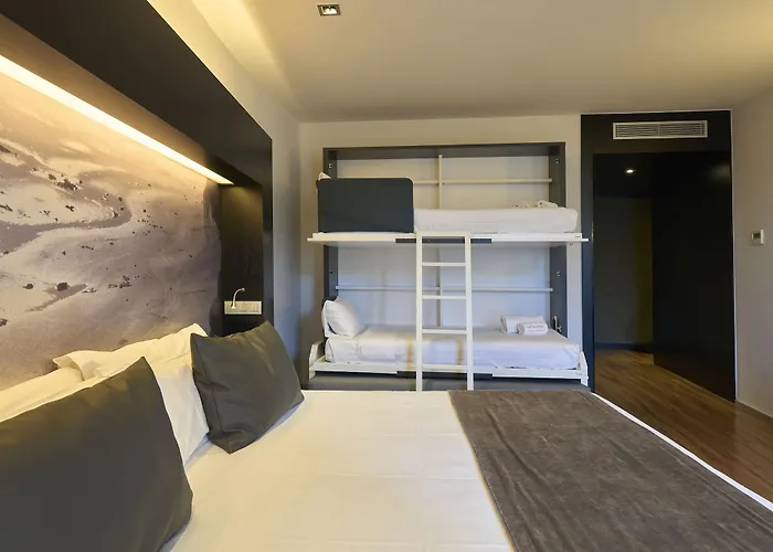 Hotell Catalonia Catedral 4*