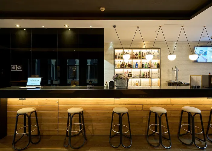 Catalonia Catedral Hotell 4*